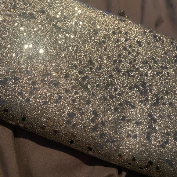 Sparkle Plenty. Vintage glam clutch with Chain ✨✨ - Picture 3 of 9